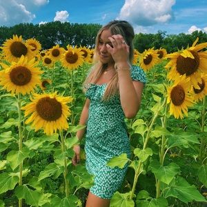 Meet your Posher, Kenia